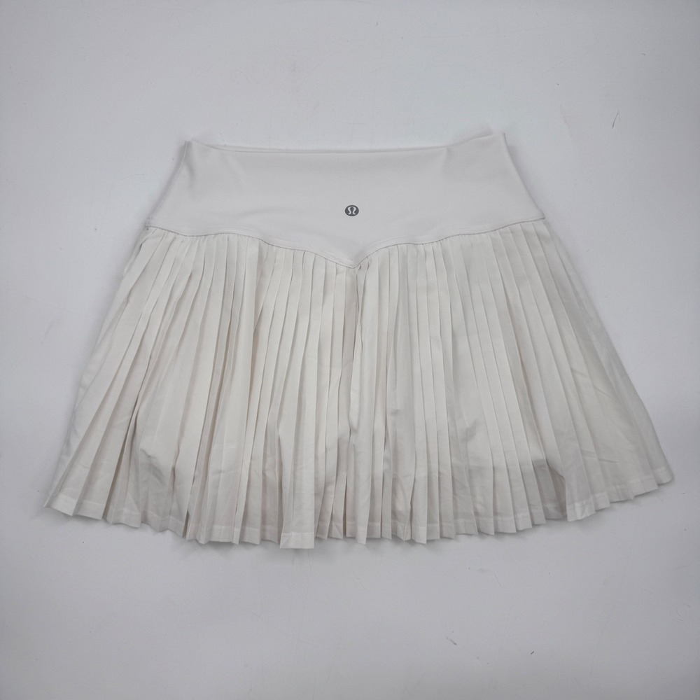 Lululemon White Pleated Tennis Skirt Skort Size 8 Athletic Golf